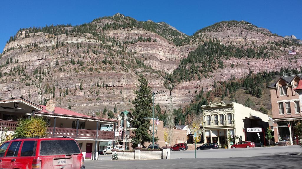 Ouray Chalet Inn ภายนอก รูปภาพ