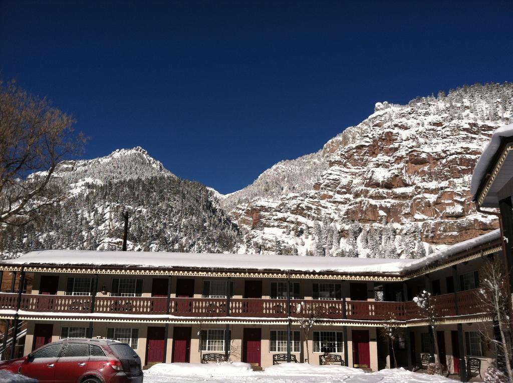 Ouray Chalet Inn ภายนอก รูปภาพ